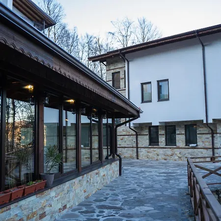 релакс Üdülőközpont Rudozem